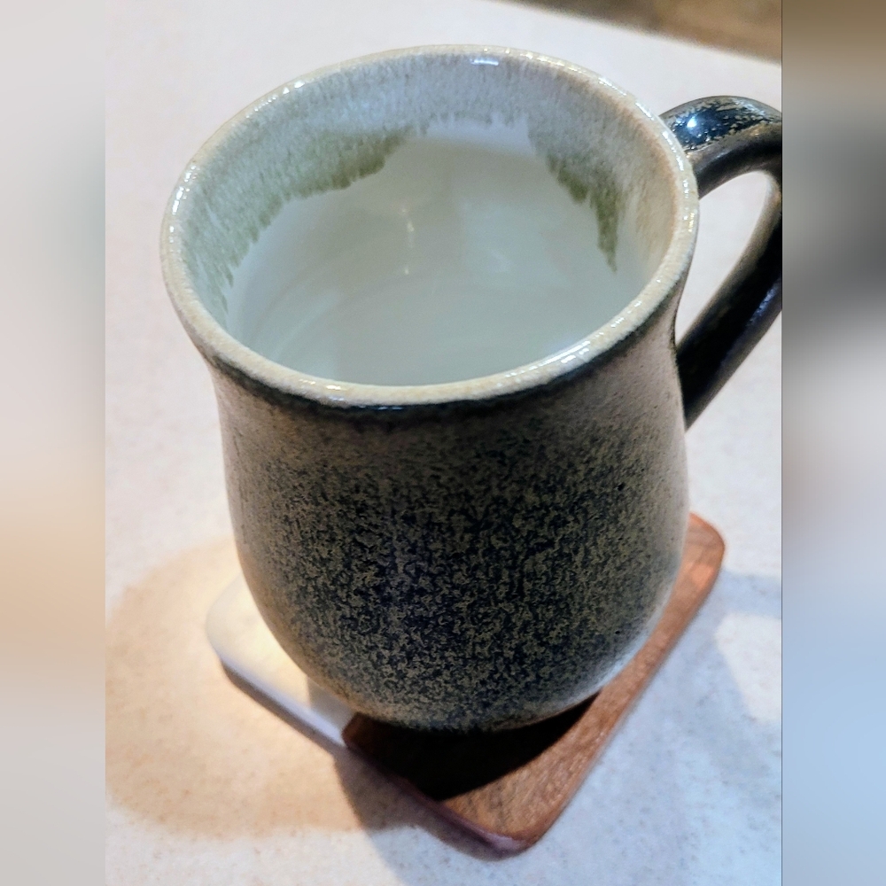 Rustic Ceramic Mug - Picture 4 of 6